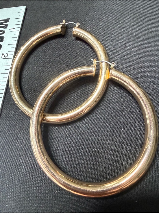 Source Unknown Jewelry - Source Unknown Shiny Gold Hoop Earrings